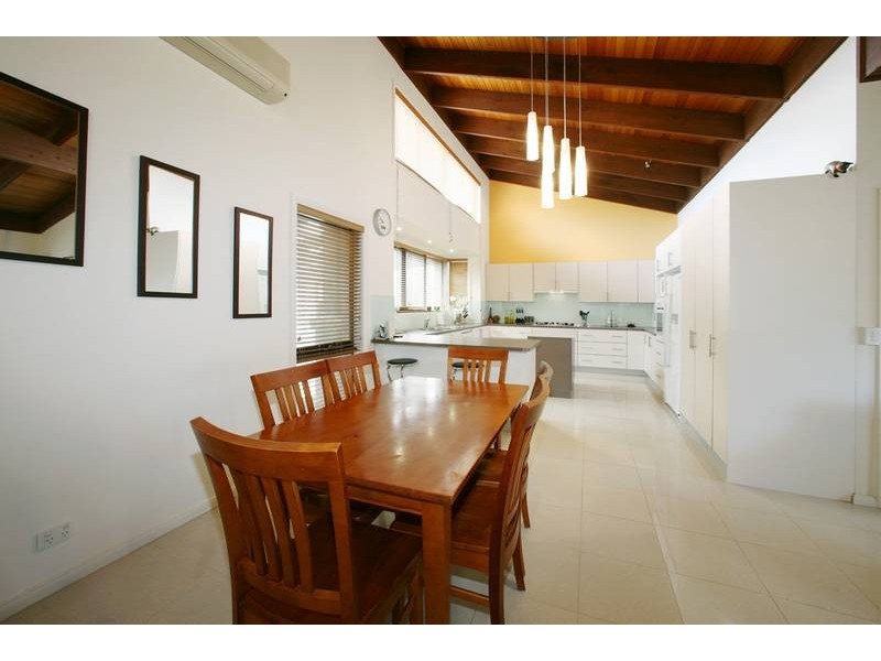 4 Hakea Court, Rowville VIC 3178