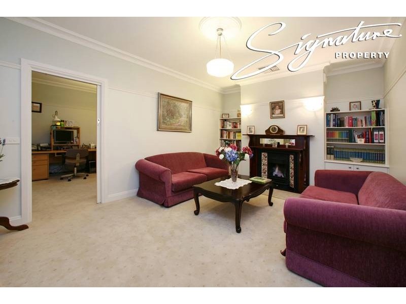 6 Helmsley Avenue, Lysterfield VIC 3156