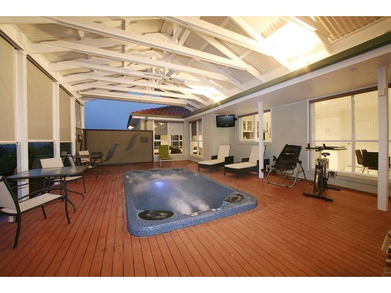 46 Timbertop Drive, Rowville VIC 3178