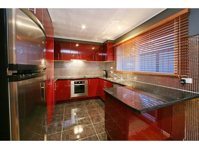 7 Winalla Avenue, Rowville VIC 3178