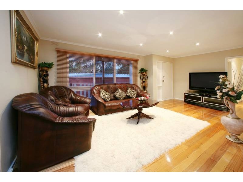 7 Winalla Avenue, Rowville VIC 3178