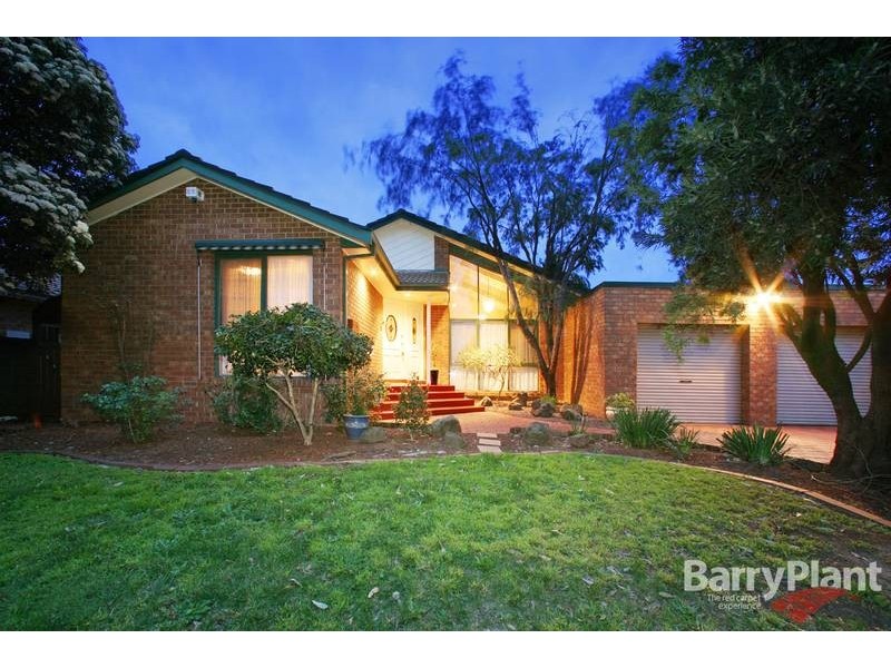 148 Dandelion Drive, Rowville VIC 3178