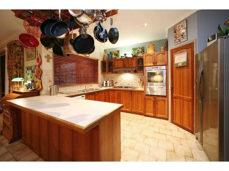 148 Dandelion Drive, Rowville VIC 3178