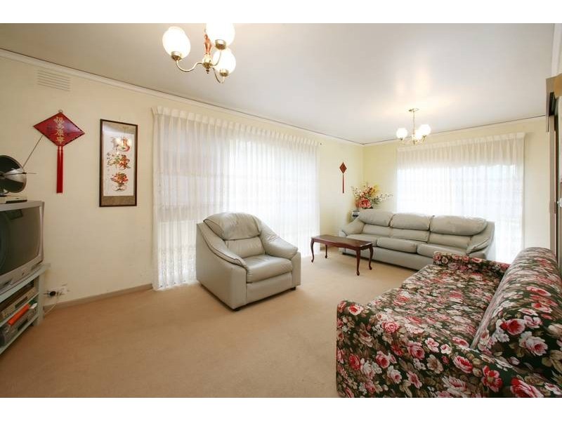 2 Barwon Court, Rowville VIC 3178