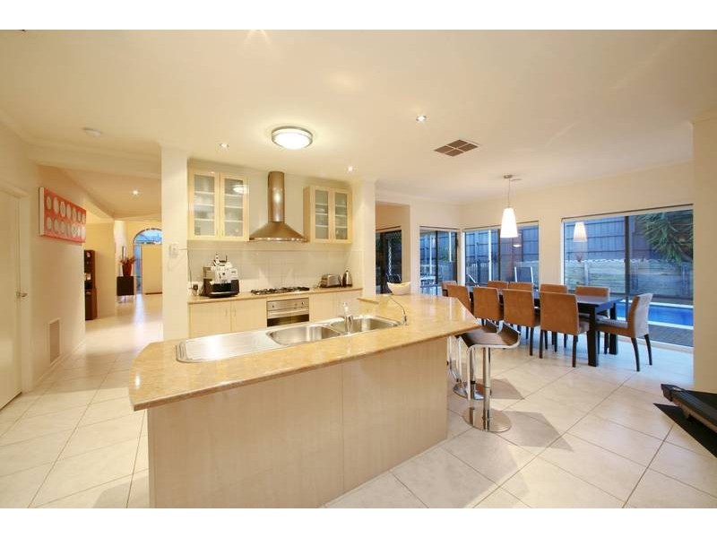 49 Lambourne Avenue, Rowville VIC 3178