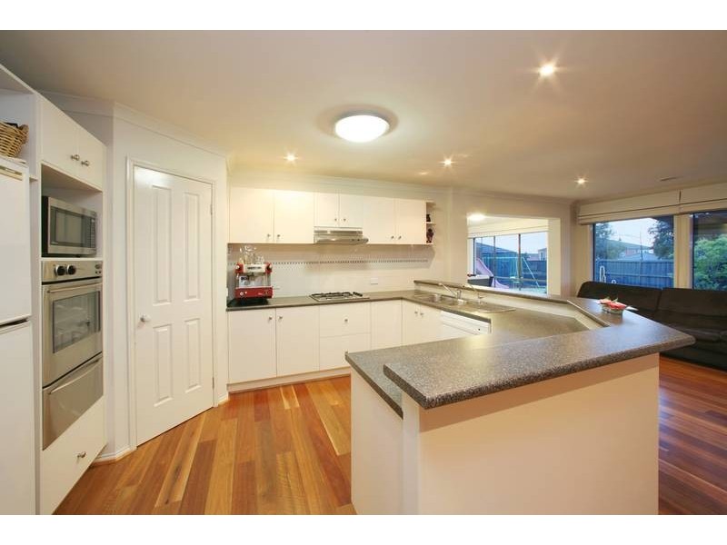74 Victoria Knox Avenue, Rowville VIC 3178
