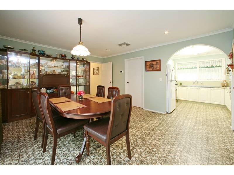 6 Bexsarm Crescent, Rowville VIC 3178