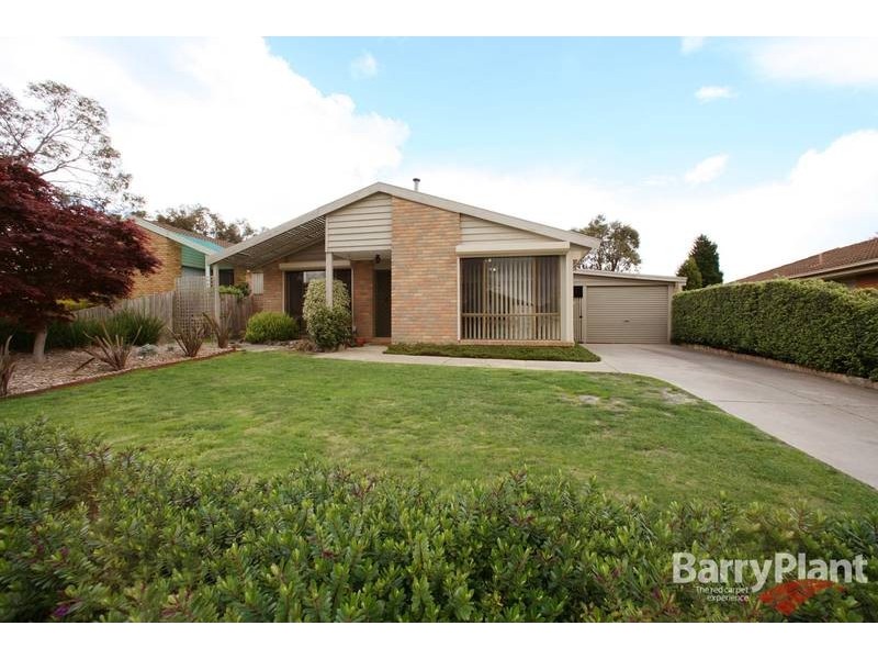 10 Bark Avenue, Rowville VIC 3178