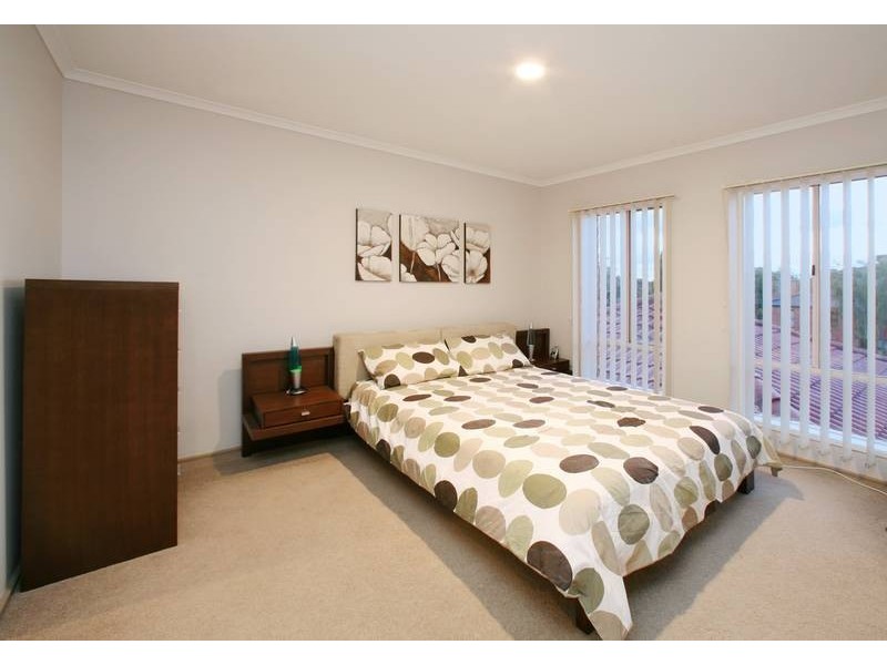 26 Landsborough Avenue, Rowville VIC 3178