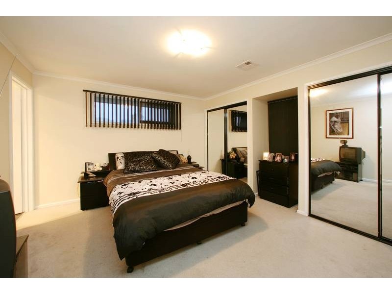 38 Burchall Crescent, Rowville VIC 3178
