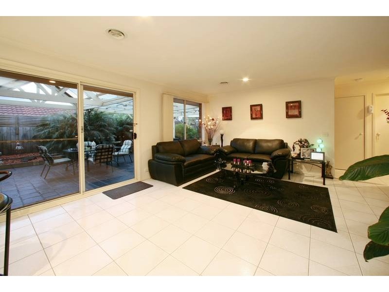 29 Quail Way, Rowville VIC 3178