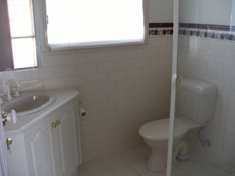 2/10 Willow Avenue, Rowville VIC 3178