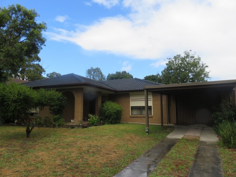 17 Malmsbury Crescent, Rowville VIC 3178