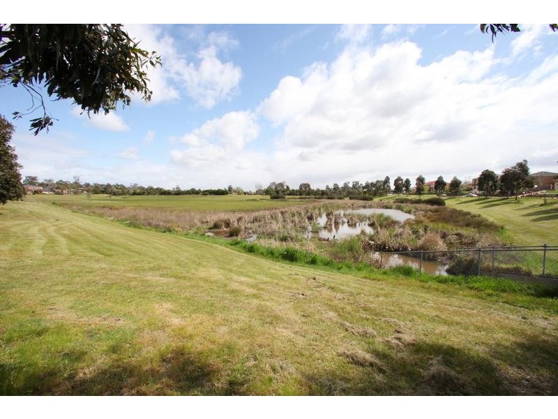 1 Greenbank Court, Lysterfield VIC 3156