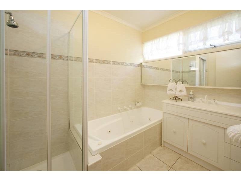 22 Gymea Avenue, Rowville VIC 3178