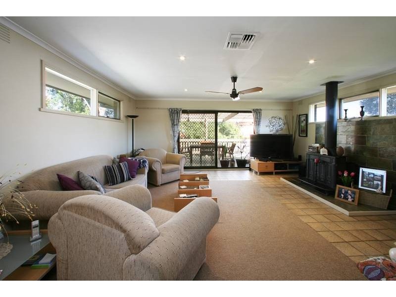 3 Eurella Crescent, Rowville VIC 3178