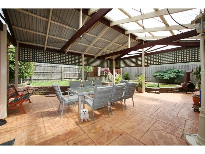 4 Woods Place, Rowville VIC 3178