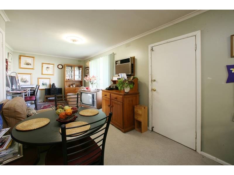 1/4 Border Close, Wantirna South VIC 3152