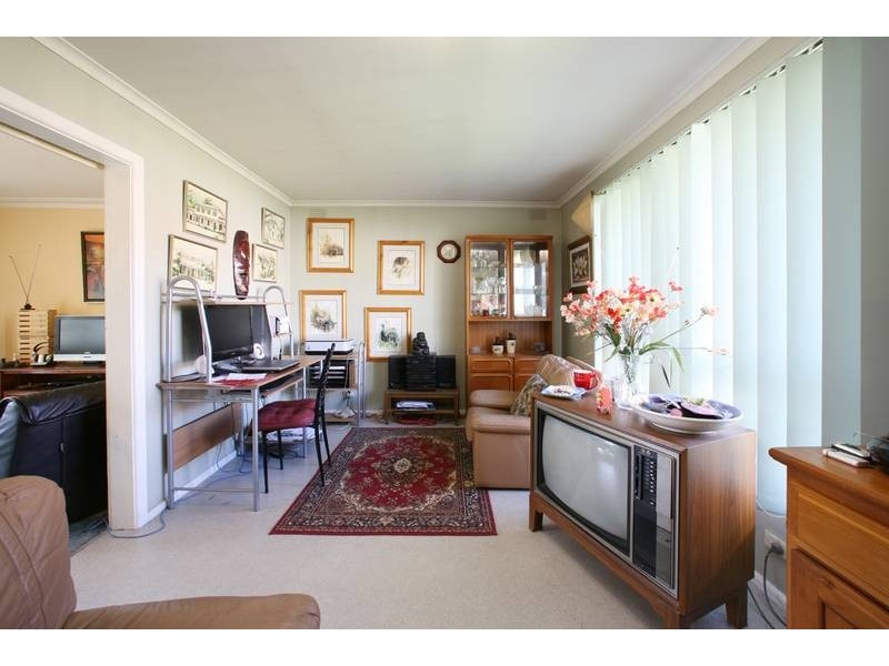 1/4 Border Close, Wantirna South VIC 3152