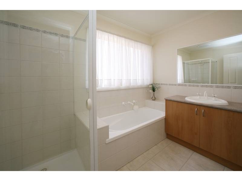 1 Memory Lane, Rowville VIC 3178