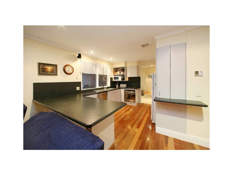 38 Burchall Crescent, Rowville VIC 3178