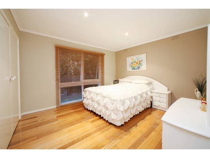 7 Winalla Avenue, Rowville VIC 3178