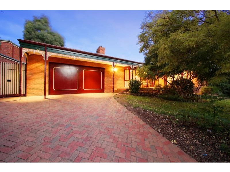 36 Tetragona Quadrant, Rowville VIC 3178
