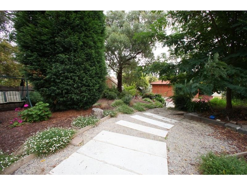 36 Tetragona Quadrant, Rowville VIC 3178