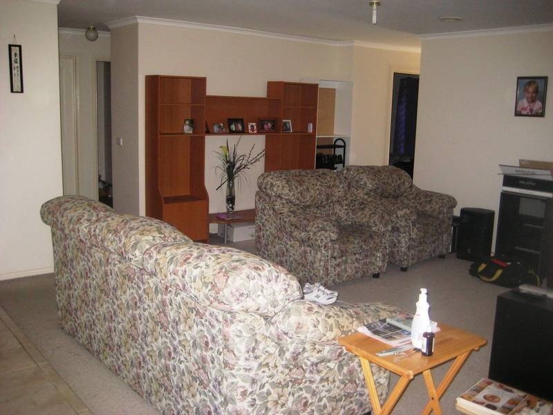 45 Spruce Drive, Rowville VIC 3178