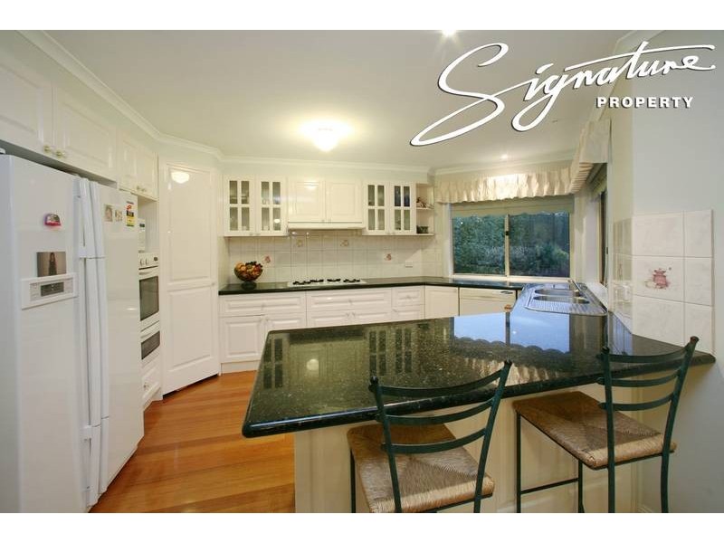 3 Oakridge Close, Lysterfield South VIC 3156