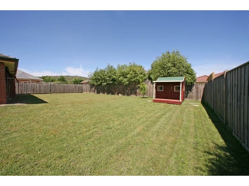 2 Callander Place, Lysterfield VIC 3156