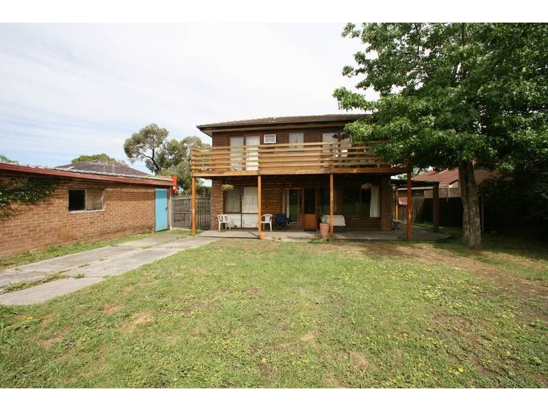 23 Stamford Crescent, Rowville VIC 3178