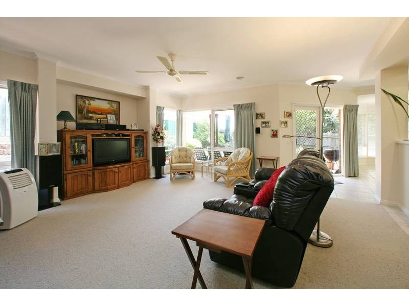 9 Oaktree Rise, Lysterfield VIC 3156
