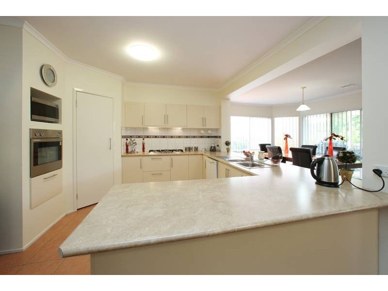 47 Woodside Drive, Rowville VIC 3178