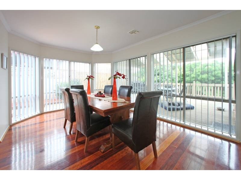 47 Woodside Drive, Rowville VIC 3178