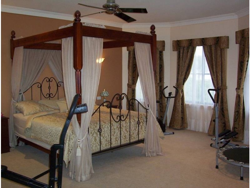 1 Sunrise Court, Lysterfield VIC 3156