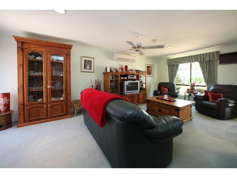 291 Dandelion Drive, Rowville VIC 3178