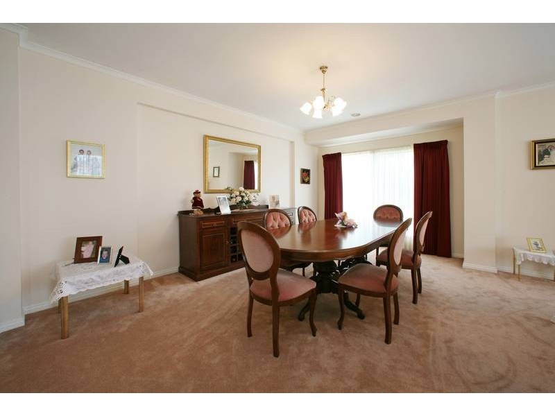 9 Oaktree Rise, Lysterfield VIC 3156