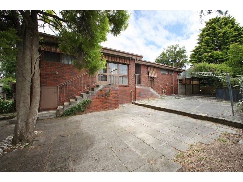 10 Kalinya Drive, Wantirna VIC 3152