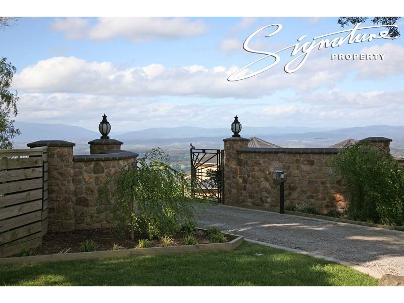 69 Ridge Road, Kallista VIC 3791