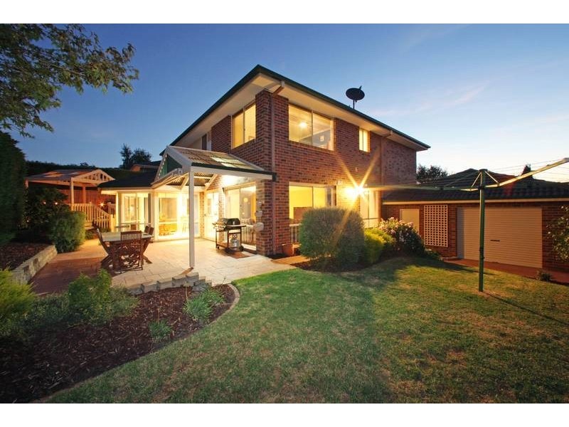 9 Sunrise Court, Lysterfield VIC 3156