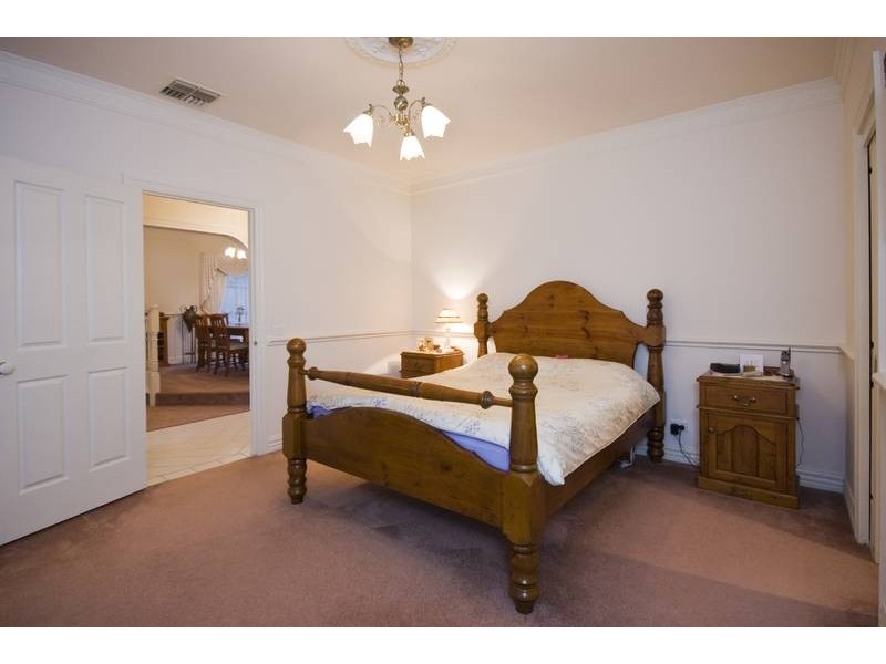 13 Crossley Court, Lysterfield VIC 3156