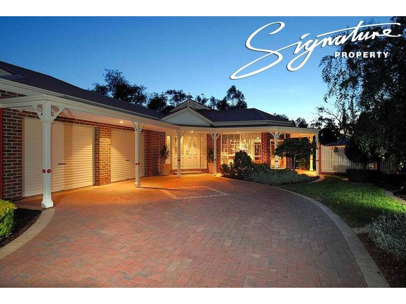 4 Talisman Place, Lysterfield VIC 3156