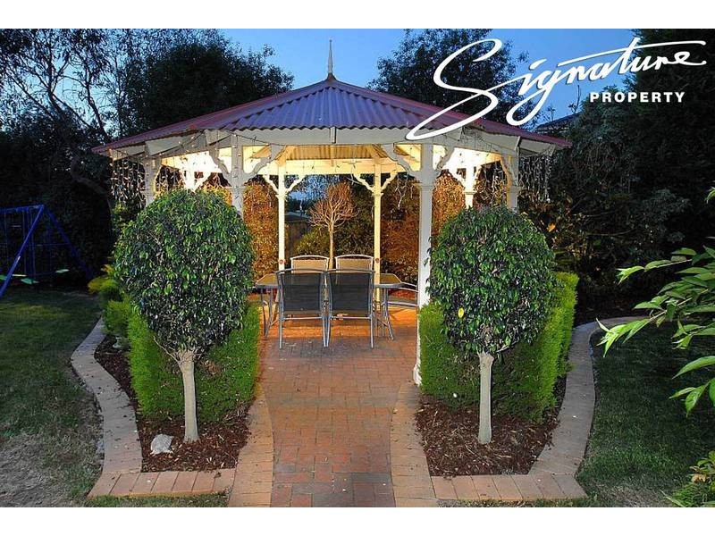 4 Talisman Place, Lysterfield VIC 3156
