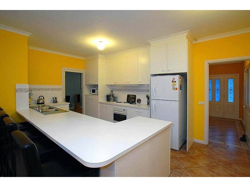 437 Dandelion Drive, Rowville VIC 3178