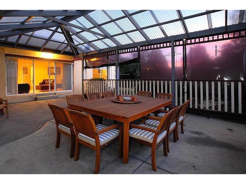 437 Dandelion Drive, Rowville VIC 3178