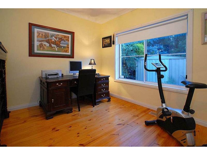 437 Dandelion Drive, Rowville VIC 3178