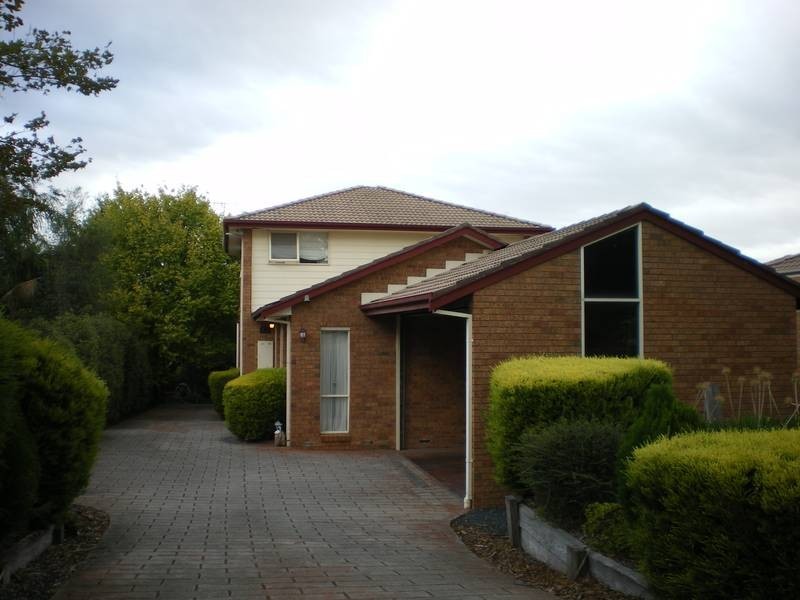 75 Turramurra Drive, Rowville VIC 3178