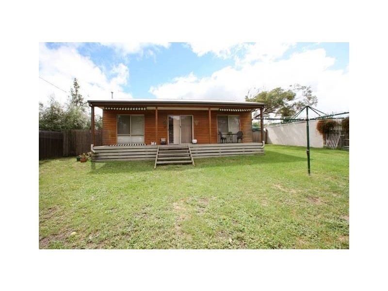 23 Stamford Crescent, Rowville VIC 3178