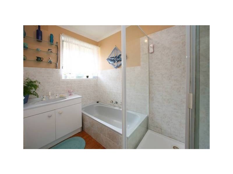 23 Stamford Crescent, Rowville VIC 3178